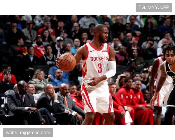 特写：老将克里斯-保罗如何用一次抢断策划致胜快攻